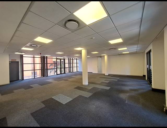 432M² OFFICE TO LET IN MELROSE ARCH
